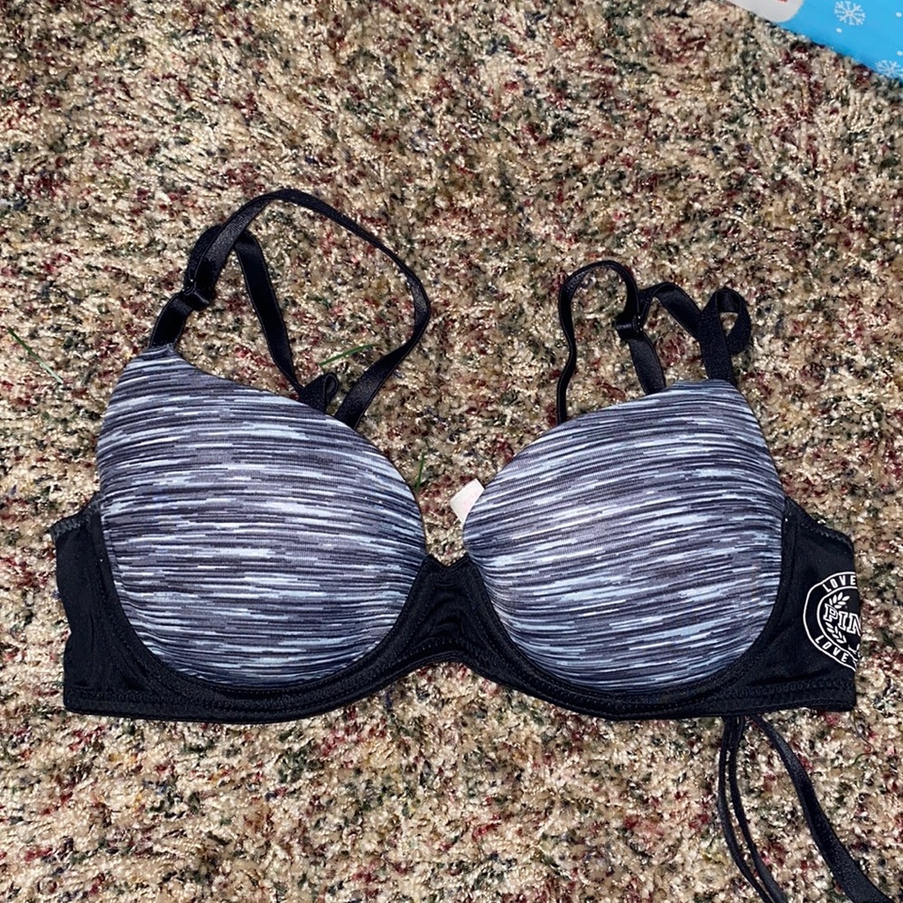 34 B Victorias secret